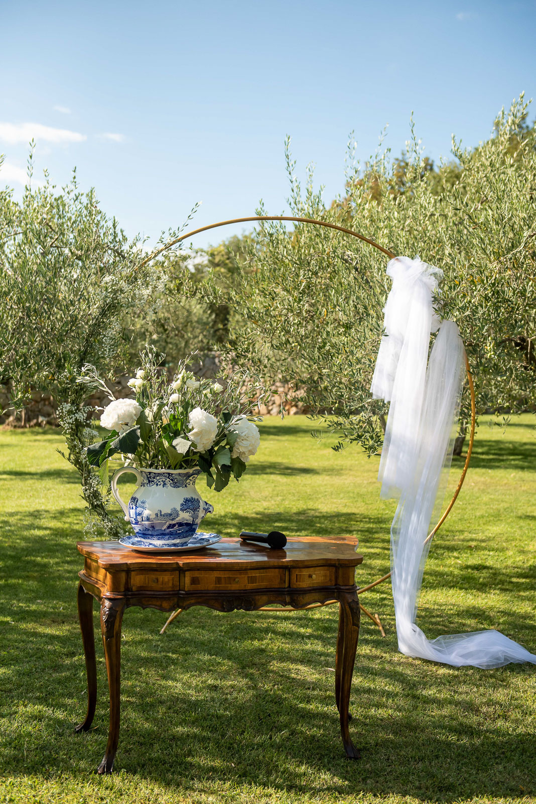 simple and elegant wedding ceremony styling in nature