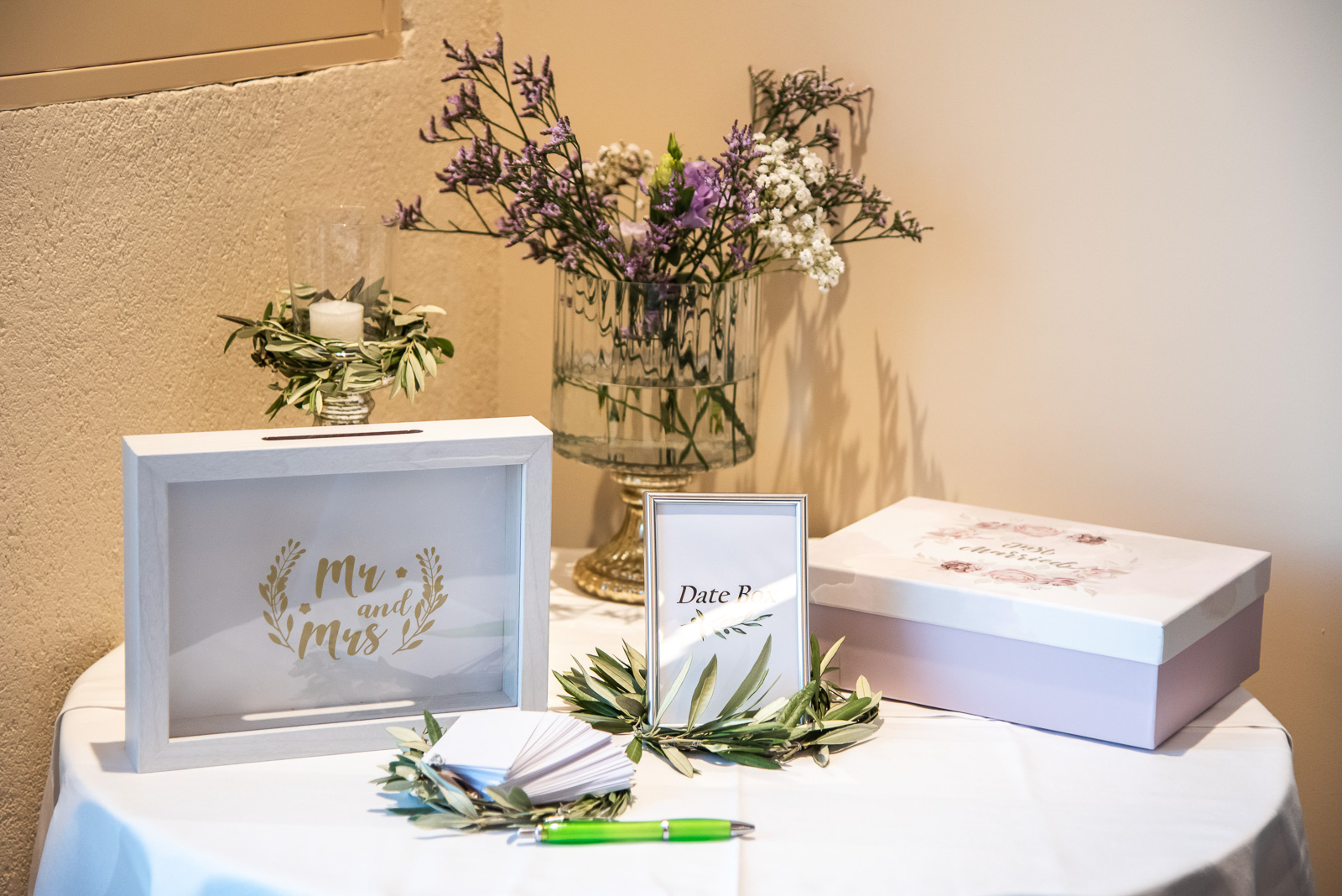 wedding table styling with natural elements in Istria